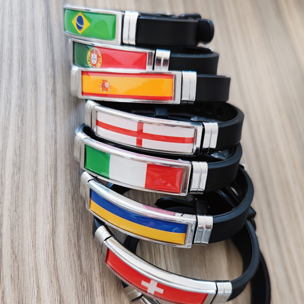 Bracciale in pelle con bandier - Home Decor Canada recensione e prezzo