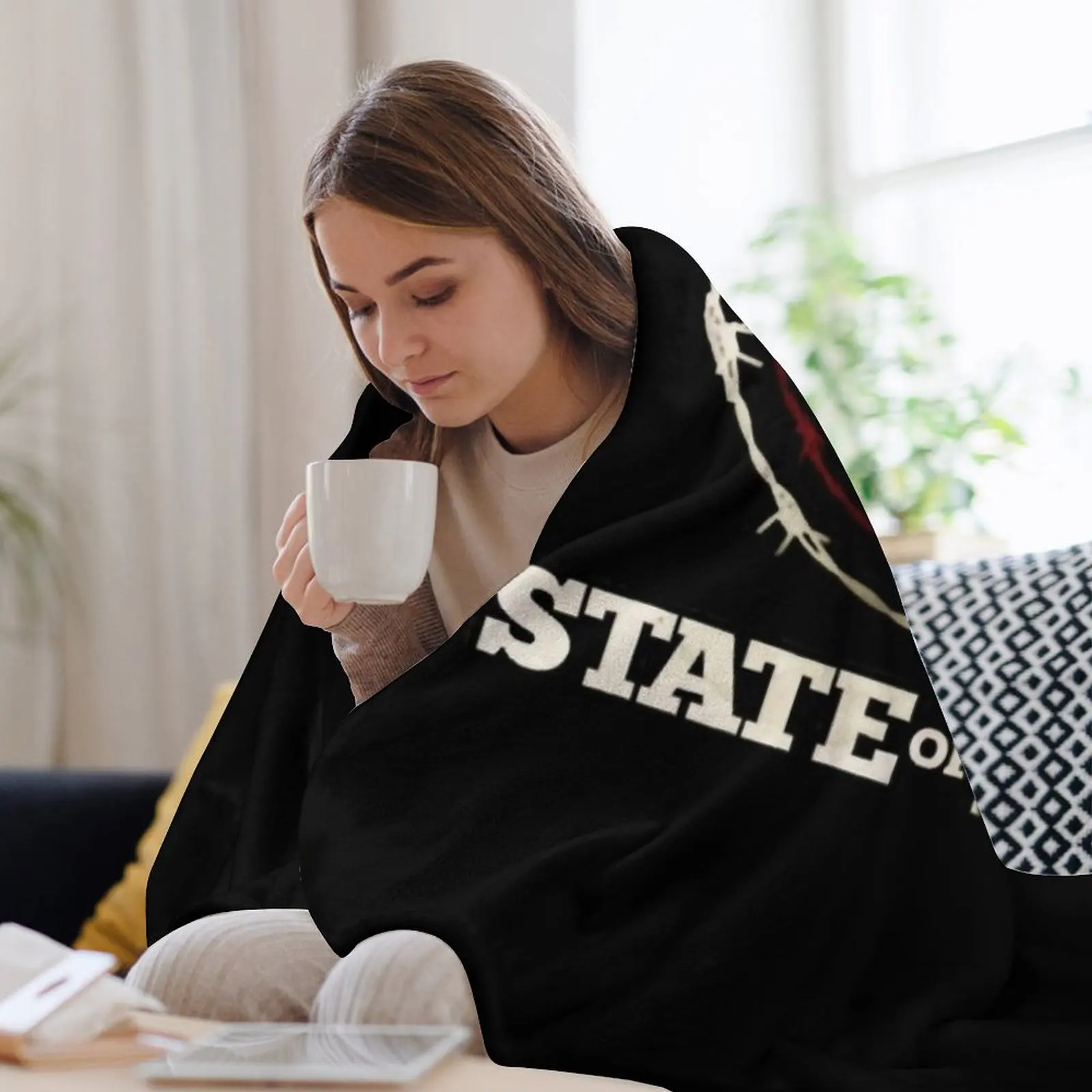 Coperta con logo State Of Deca - Home Decor Logo Design recensione e prezzo